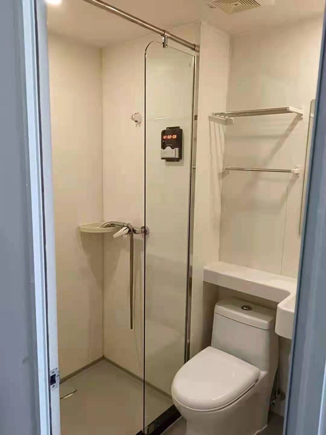 联寓公寓西藏北路二店独立卫浴